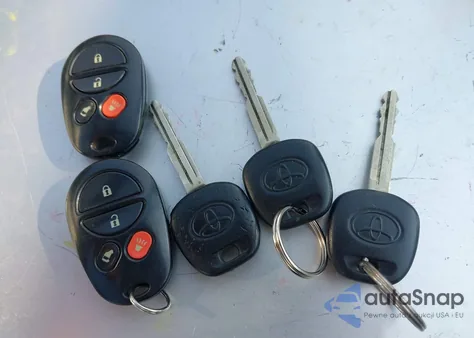 2006 Toyota Sienna Ce/Le из США, поврежденный, VIN 5TDZA23C16S445553